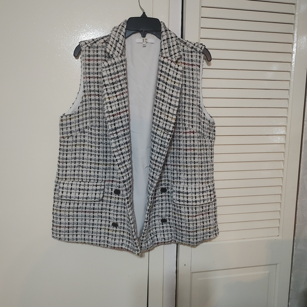 Epic Threads Black and White Checkered Vest